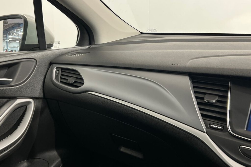 Used Vauxhall Astra 2019 for sale - 76406436: Photo 32