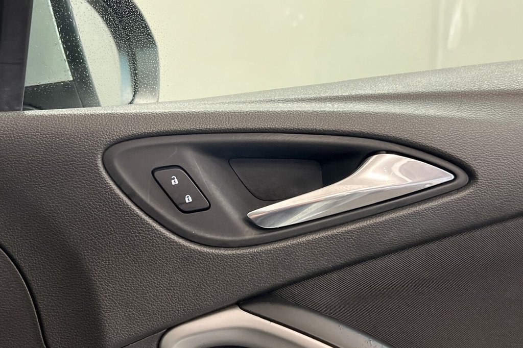 Used Vauxhall Astra 2019 for sale - 76406436: Photo 34