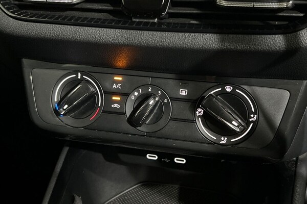 Used Skoda Fabia 2022 for sale - 75321100: Photo 32