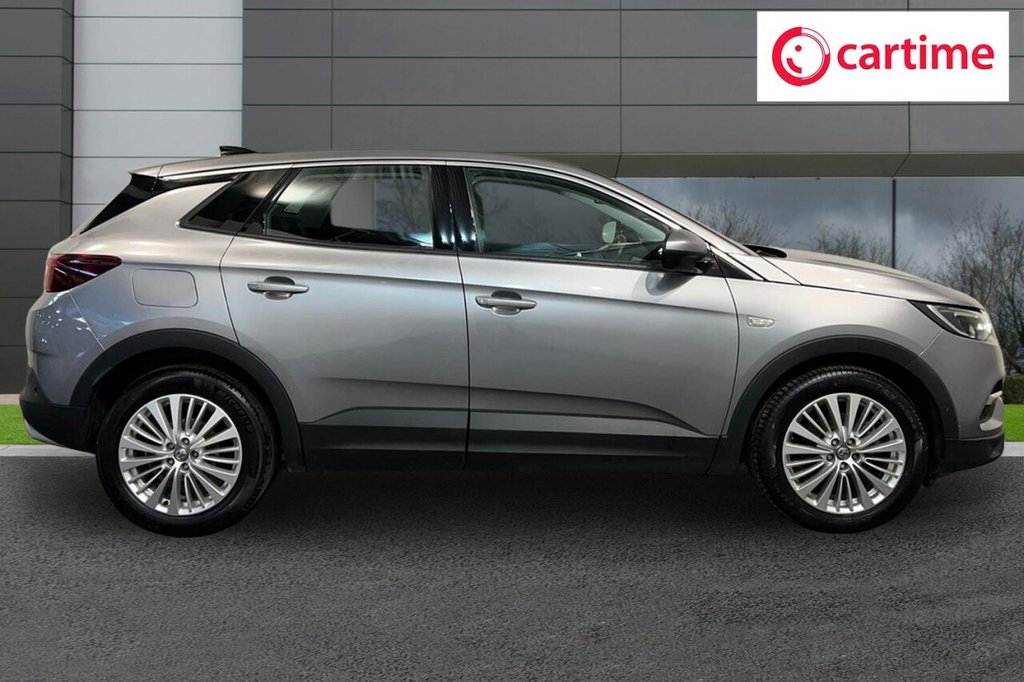 Used Vauxhall Grandland X 2019 for sale - 77212310: Photo 2