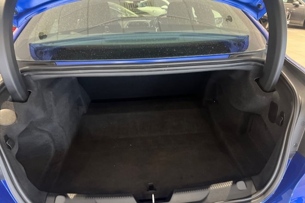 Used Jaguar XE 2019 for sale - 75596845: Photo 39
