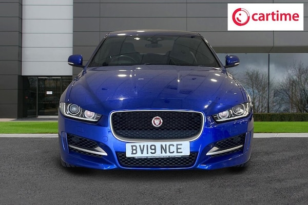 Used Jaguar XE 2019 for sale - 75596845: Photo 4