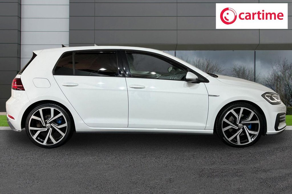 Used Volkswagen Golf 2019 for sale - 76105447: Photo 2