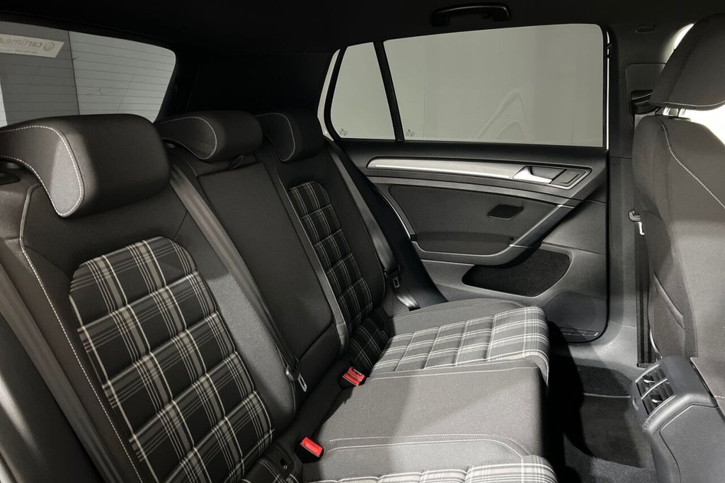 Used Volkswagen Golf 2019 for sale - 76105447: Photo 22