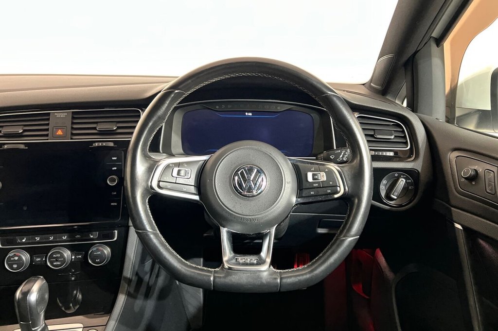 Used Volkswagen Golf 2019 for sale - 76105447: Photo 23