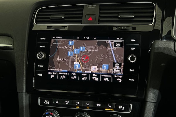 Used Volkswagen Golf 2019 for sale - 76105447: Photo 29