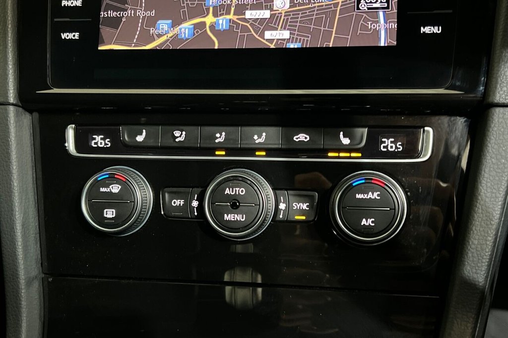 Used Volkswagen Golf 2019 for sale - 76105447: Photo 33