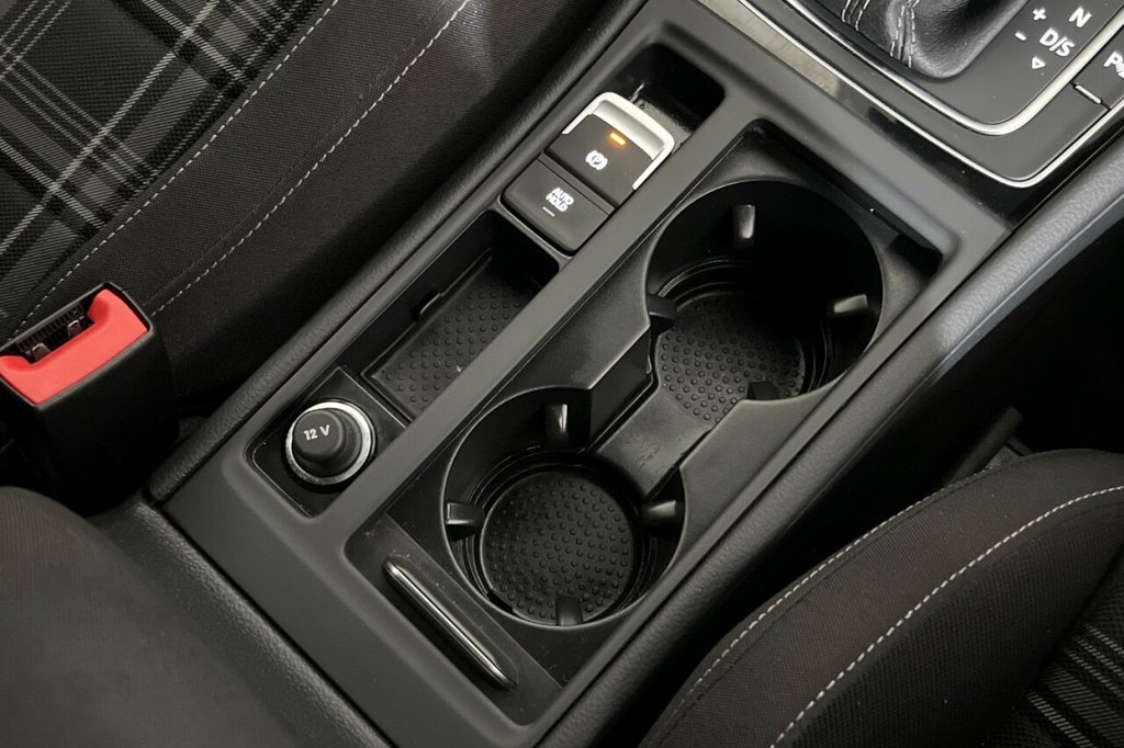 Used Volkswagen Golf 2019 for sale - 76105447: Photo 36