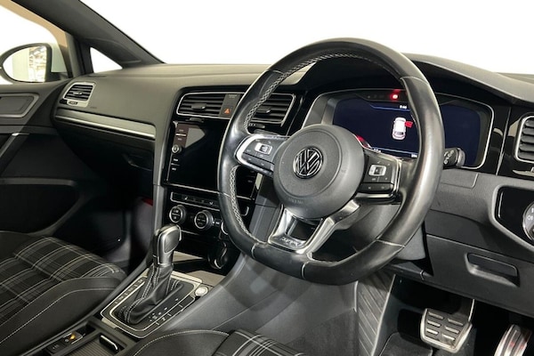 Used Volkswagen Golf 2019 for sale - 76105447: Photo 9