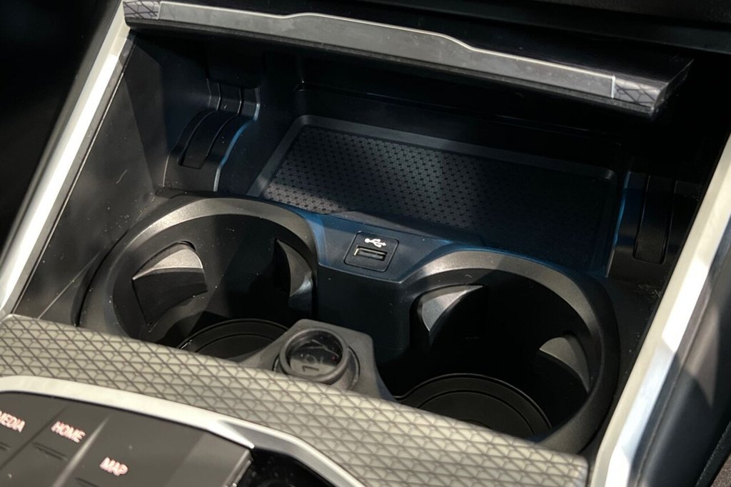 Used BMW 3 Series 2023 for sale - 76973337: Photo 38