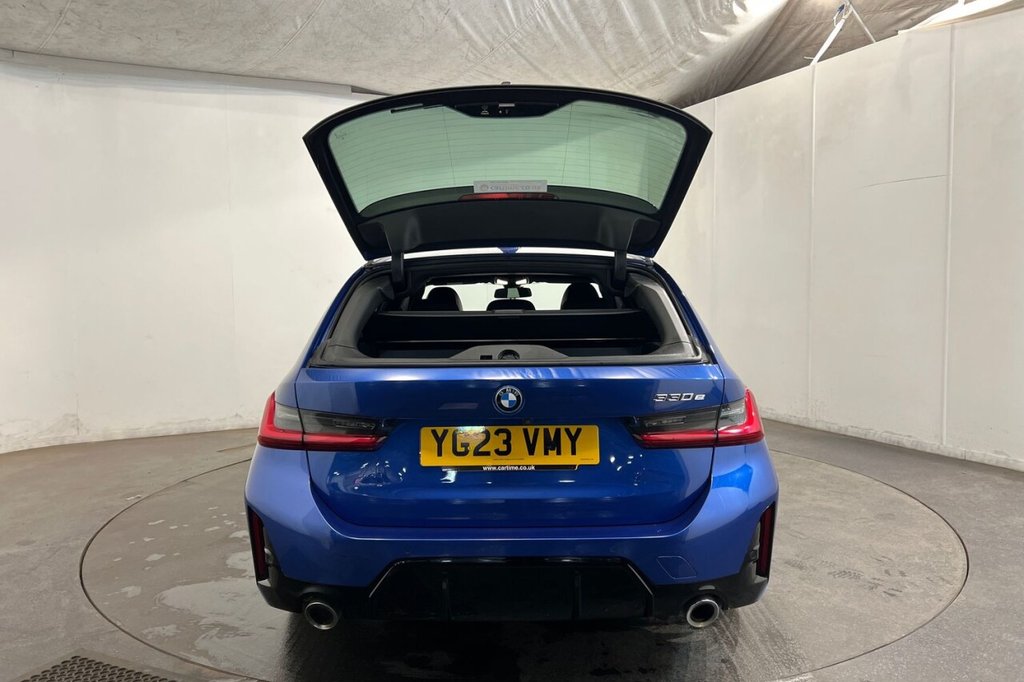 Used BMW 3 Series 2023 for sale - 76973337: Photo 43