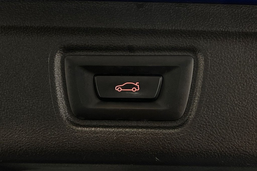 Used BMW 3 Series 2023 for sale - 76973337: Photo 46