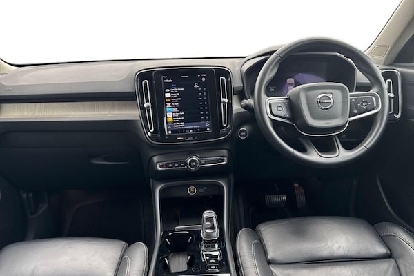 Used Volvo XC40 2023 for sale - 75487456: Photo 12