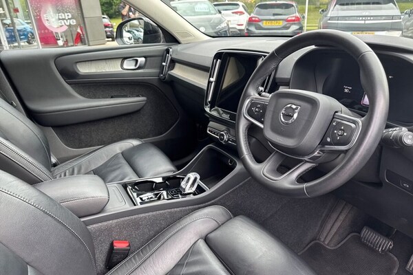 Used Volvo XC40 2023 for sale - 75487456: Photo 21