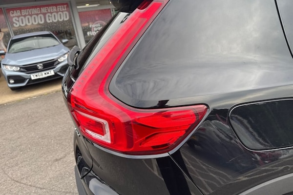 Used Volvo XC40 2023 for sale - 75487456: Photo 29