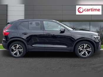 Used Volvo XC40 2023 for sale - 75487456: Photo