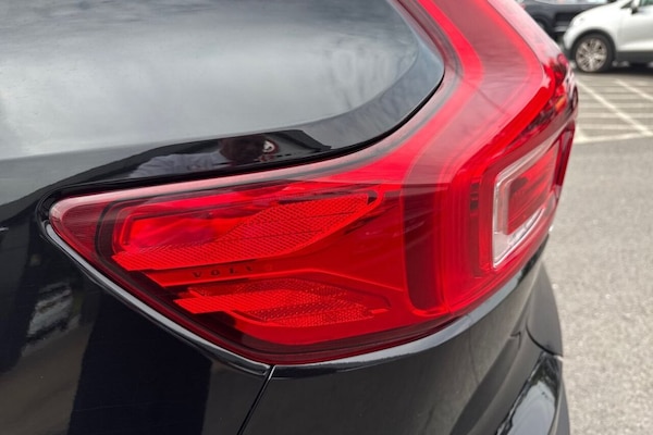 Used Volvo XC40 2023 for sale - 75487456: Photo 31