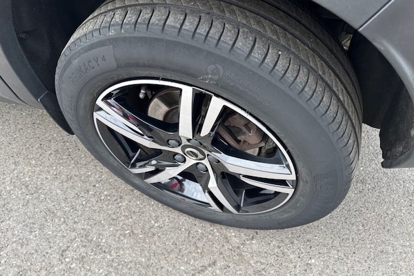 Used Volvo XC40 2023 for sale - 75487456: Photo 35