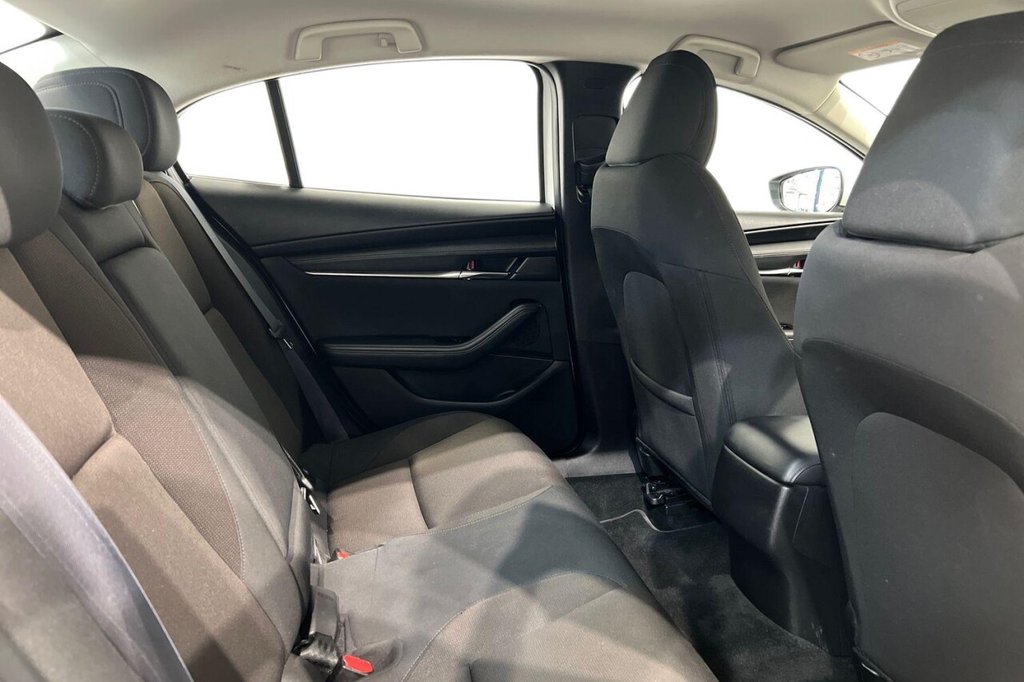 Used Mazda Mazda3 2022 for sale - 76654619: Photo 10
