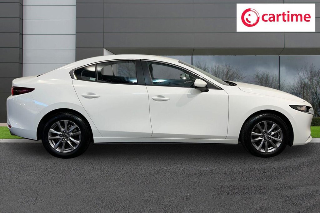 Used Mazda Mazda3 2022 for sale - 76654619: Photo 2