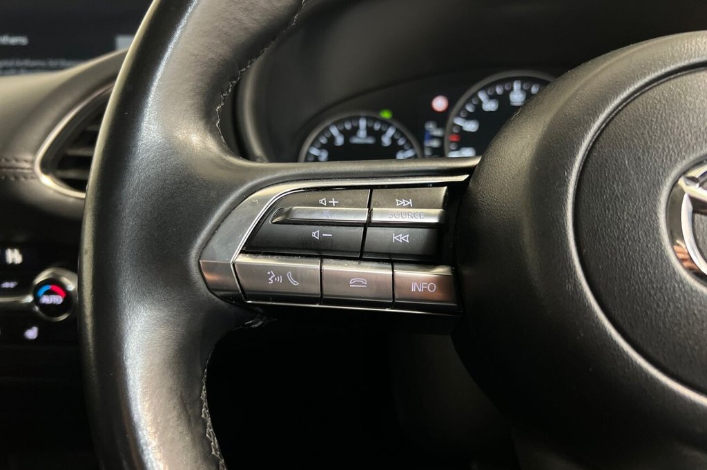 Used Mazda Mazda3 2022 for sale - 76654619: Photo 25