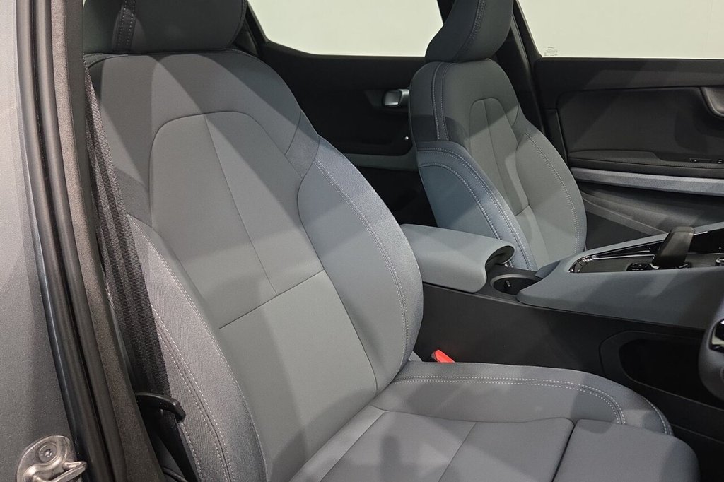 Used Polestar Polestar 2 2025 for sale - 76642263: Photo 25