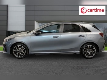 Used Kia Ceed 2019 for sale - 77211940: Photo