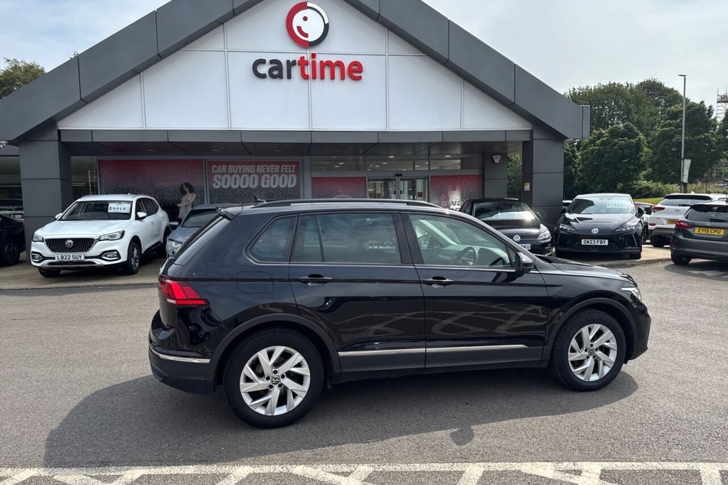 Used Volkswagen Tiguan 2022 for sale - 76724189: Photo 30