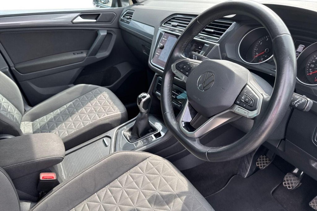 Used Volkswagen Tiguan 2022 for sale - 76724189: Photo 9