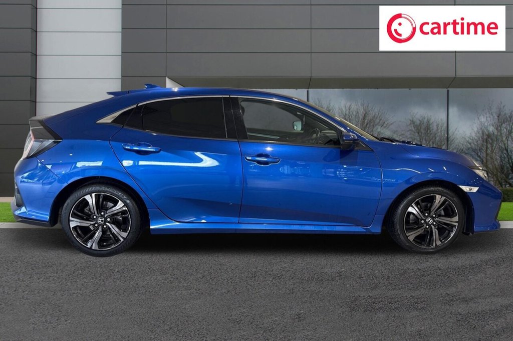Used Honda Civic 2019 for sale - 76105492: Photo 2
