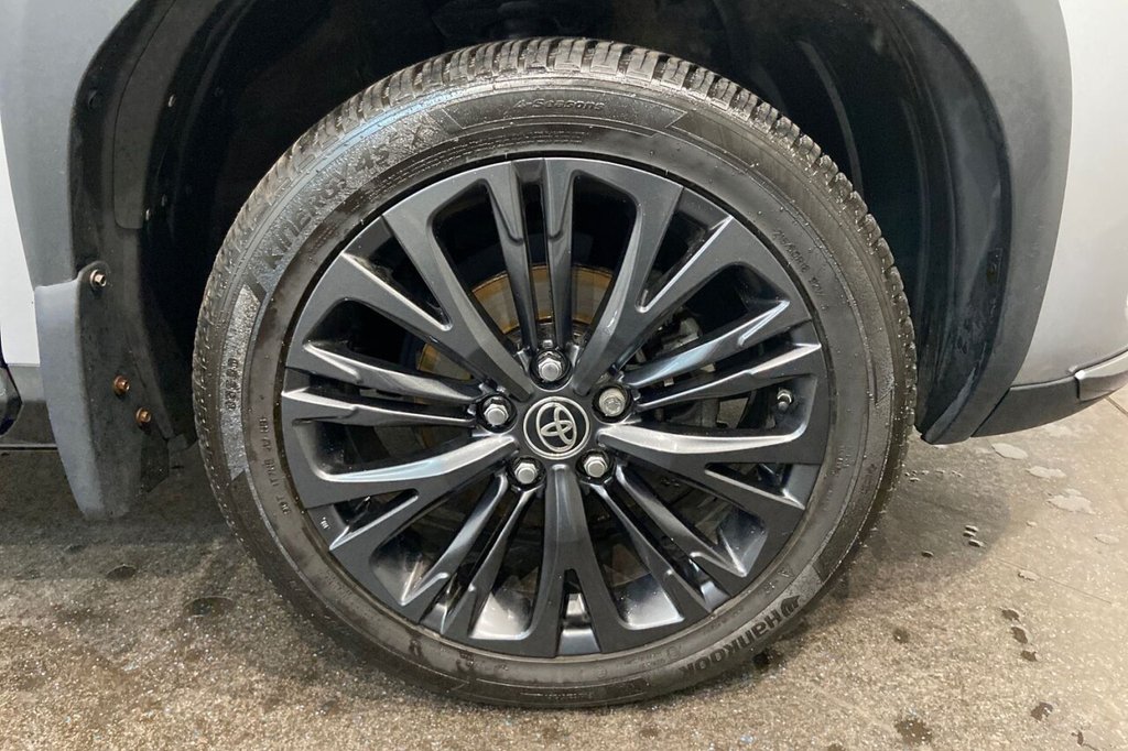 Used Toyota Yaris Cross 2022 for sale - 77470617: Photo 30