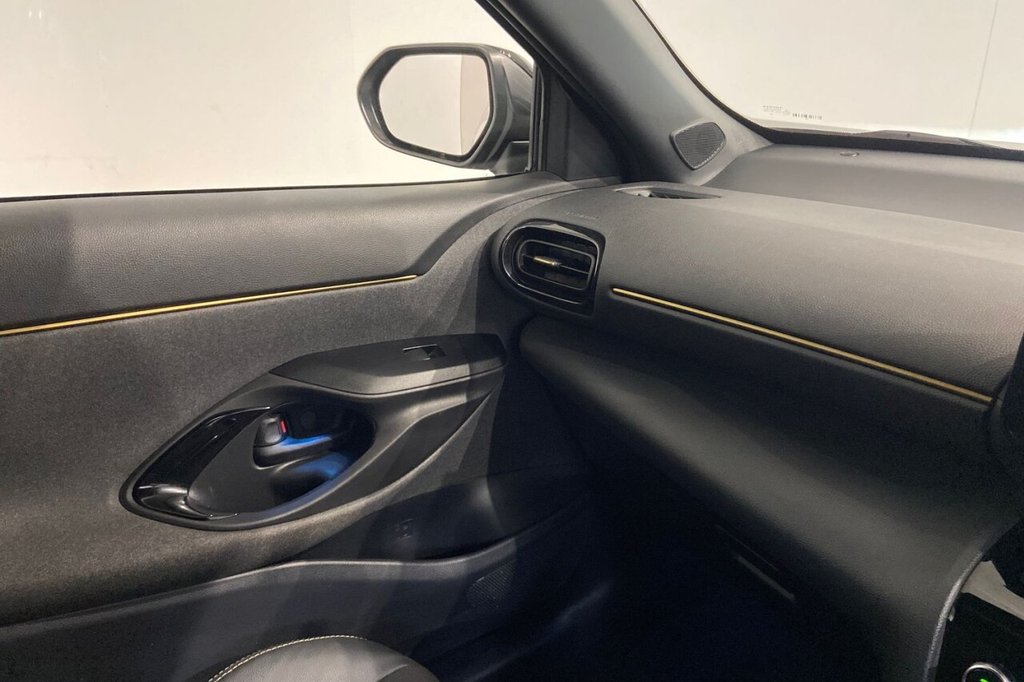 Used Toyota Yaris Cross 2022 for sale - 77470617: Photo 43