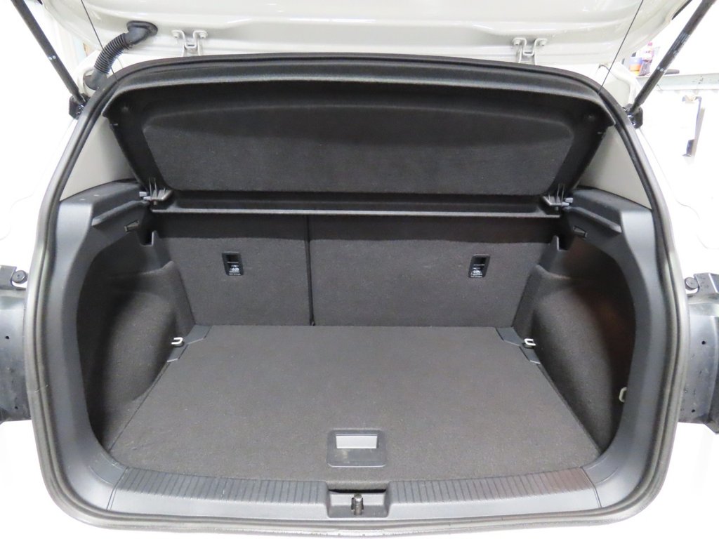 Used Volkswagen T-Cross 2023 for sale - 77966825: Photo 7