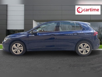 Used Volkswagen Golf 2023 for sale - 79607721: Photo