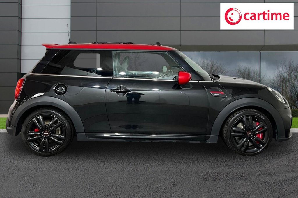 Used MINI Hatch 2021 for sale - 76303780: Photo 2
