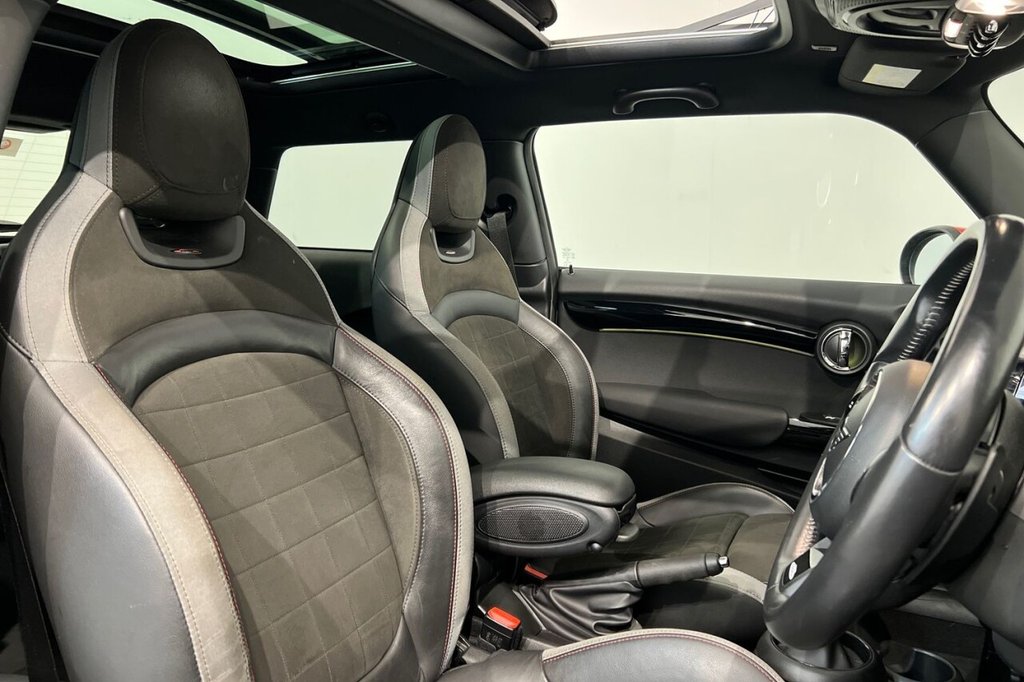 Used MINI Hatch 2021 for sale - 76303780: Photo 26