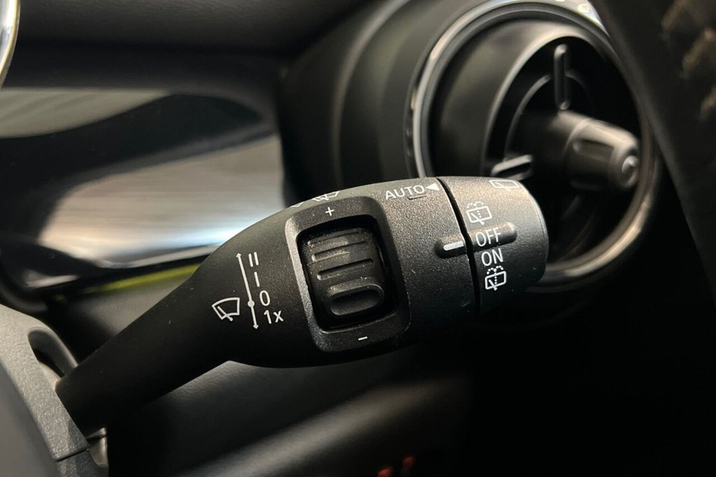 Used MINI Hatch 2021 for sale - 76303780: Photo 30