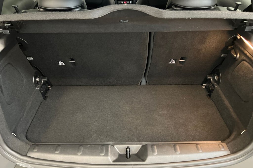 Used MINI Hatch 2021 for sale - 76303780: Photo 39