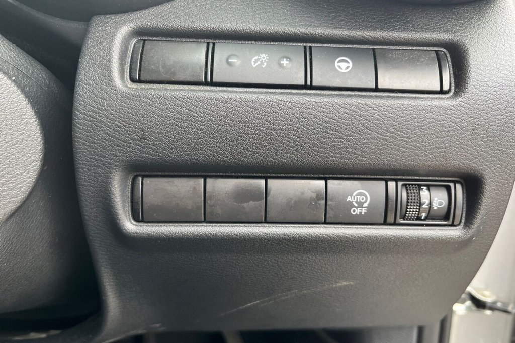 Used Nissan Juke 2023 for sale - 77583621: Photo 28