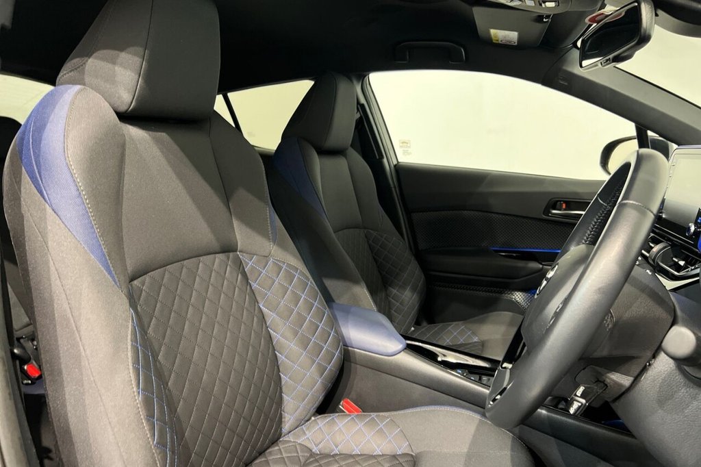 Used Toyota C-HR 2021 for sale - 76558579: Photo 22
