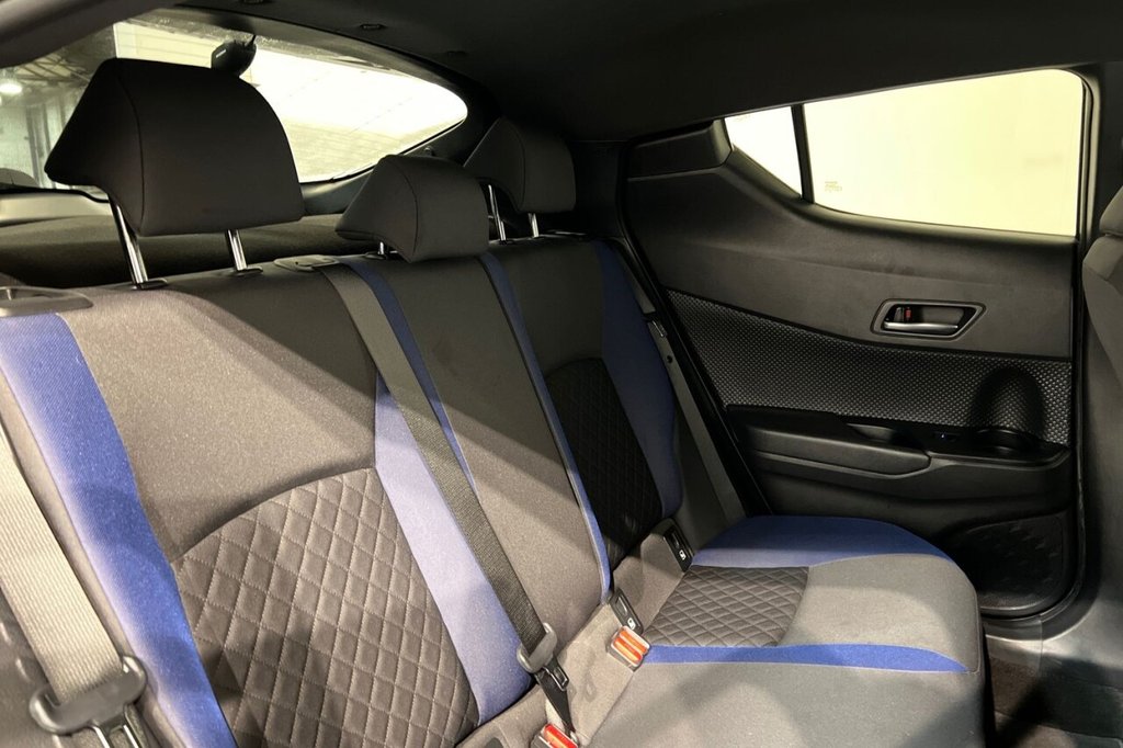 Used Toyota C-HR 2021 for sale - 76558579: Photo 23