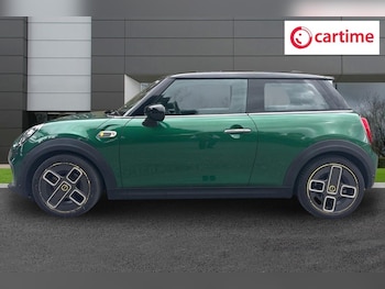 Used MINI Hatch 2020 for sale - 78930307: Photo