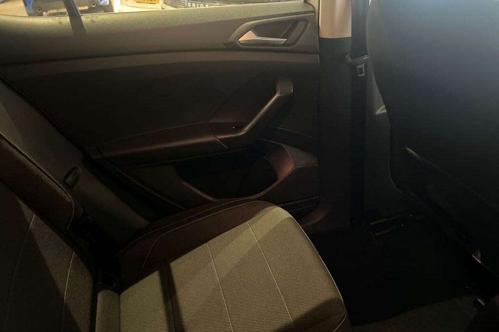 Used Volkswagen T-Cross 2022 for sale - 76010255: Photo 16