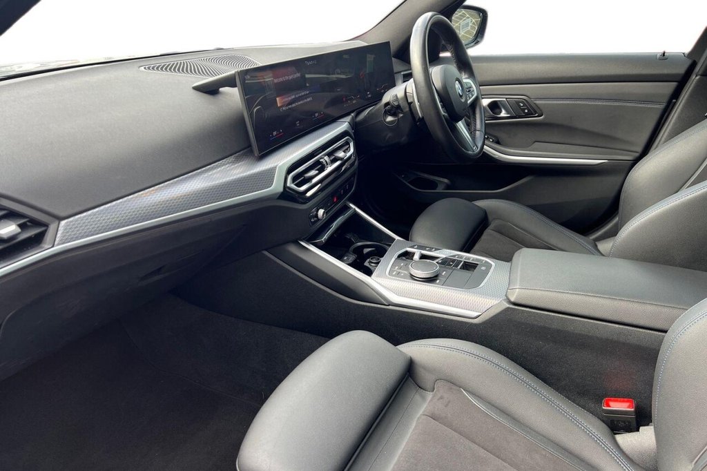 Used BMW 3 Series 2024 for sale - 77576048: Photo 11