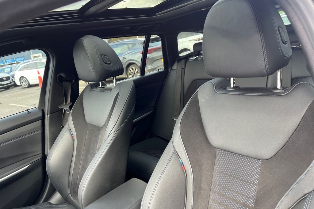 Used BMW 3 Series 2024 for sale - 77576048: Photo 24