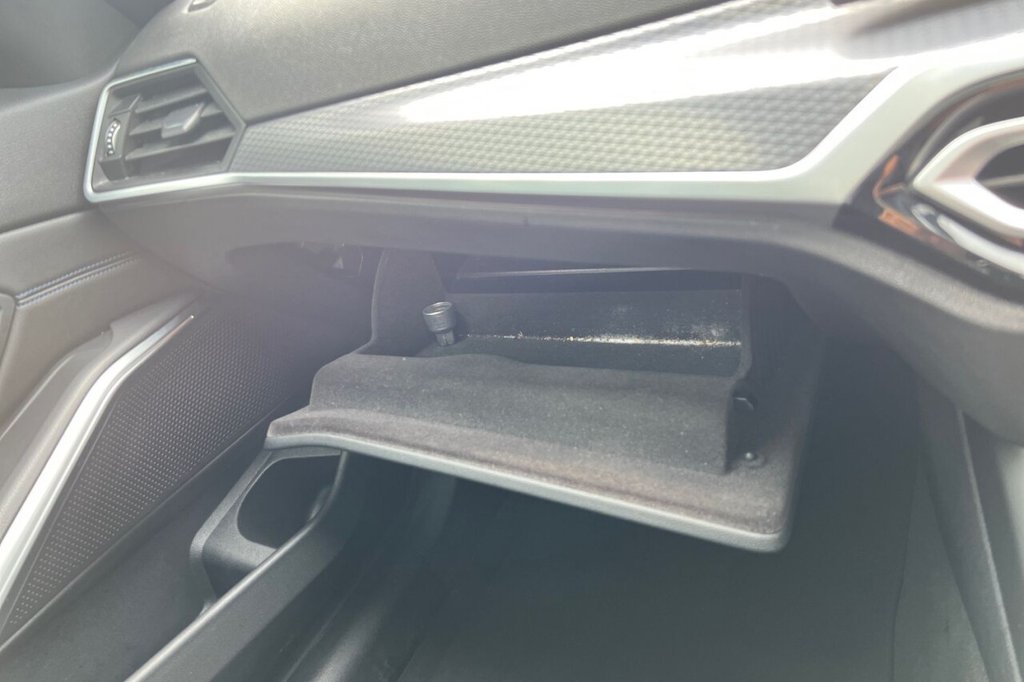 Used BMW 3 Series 2024 for sale - 77576048: Photo 26