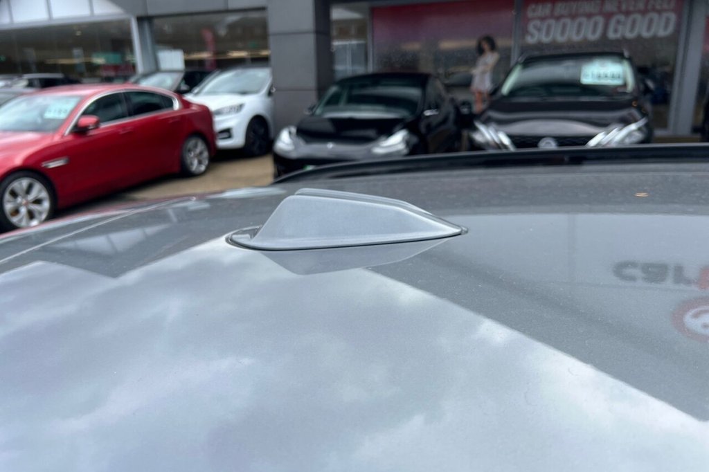 Used BMW 3 Series 2024 for sale - 77576048: Photo 30