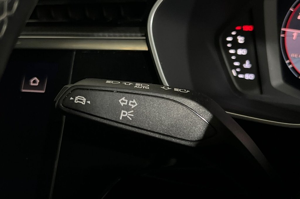 Used Audi Q3 2023 for sale - 76406184: Photo 26