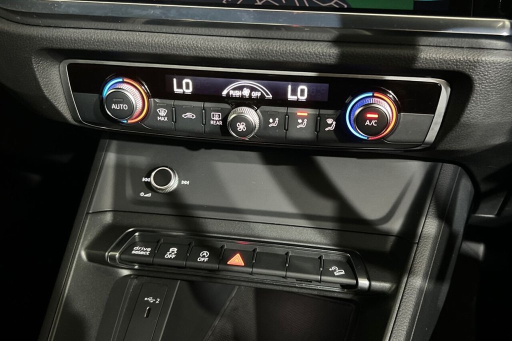 Used Audi Q3 2023 for sale - 76406184: Photo 34