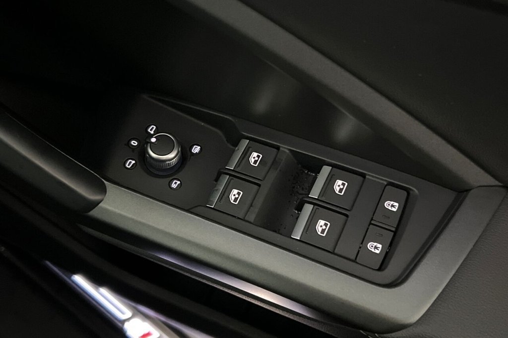 Used Audi Q3 2023 for sale - 76406184: Photo 39